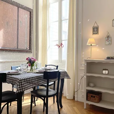 Le Crosne - Parking - Standing - Calme Apartamento